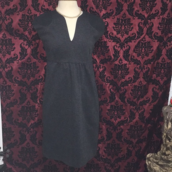 Beautiful 👗 dress - Picture 2 of 6